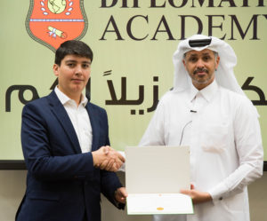 تم تنفيذ برنامج كيف تكون دبلوماسيا ناجحا بالاشتراك مع التعليم المستمر في جامعة قطر من تاريخ 29 أبريل الي 01 مايو 2019
