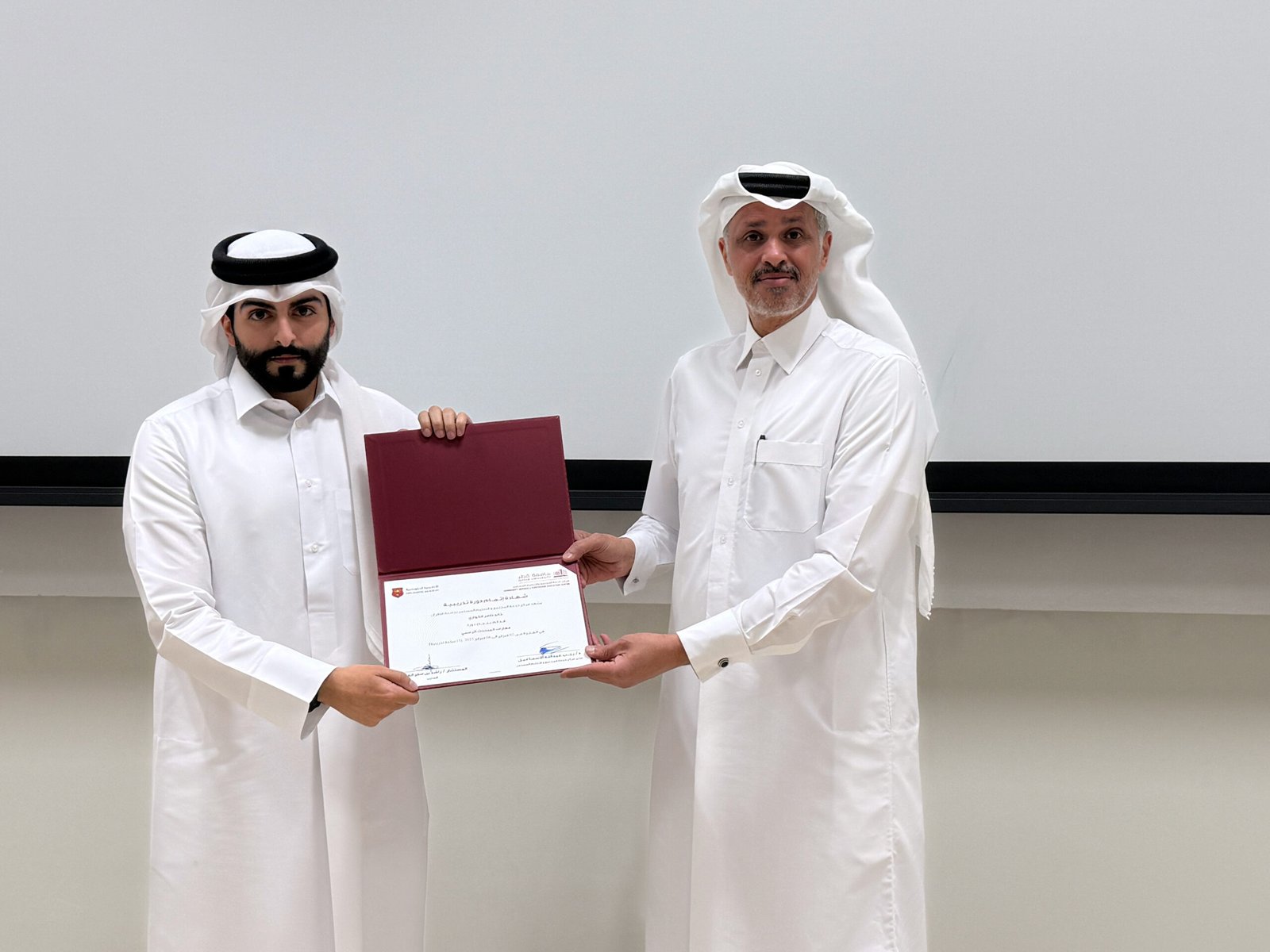 The Diplomatic Academy, in partnership with the Community Service and Continuing Education Center at Qatar University, concluded the Official Spokesperson Skills Program, which lasted for five days from February 2 to 6, 2025