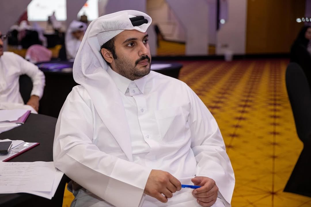 اختتمت الأكاديمية الدبلوماسية بالتعاون مع مركز كتارا للدبلوماسية العامة البرنامج التدريبي أساسيات فن الإلقاء والمواجهة الجماهيرية (متقدمة)، والذي امتد على مدار ثلاثة أيام من 21 إلى 23 سبتمبر 2025