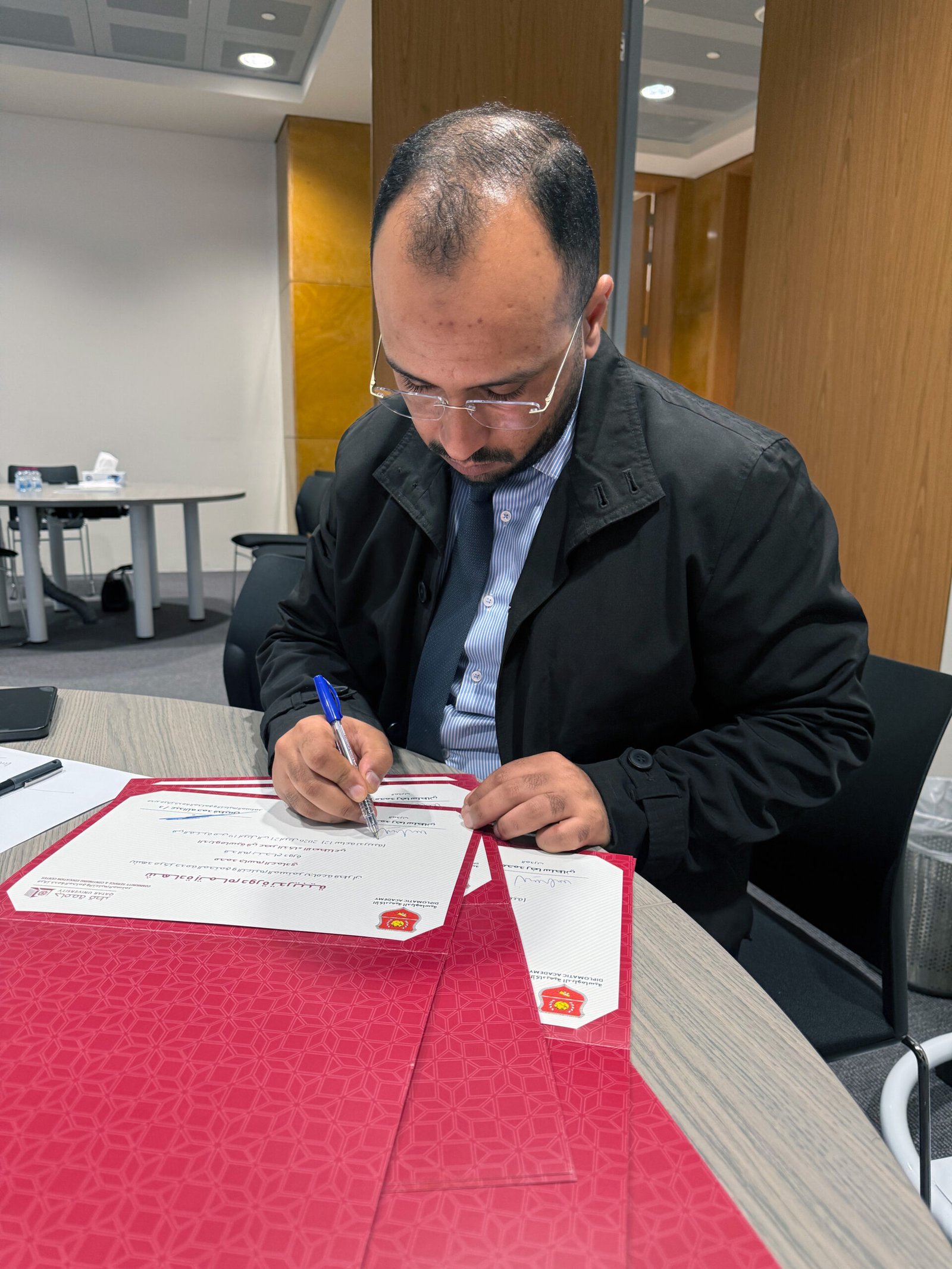 اختتام برنامج «الدبلوماسية في عصر الذكاء الاصطناعي» بجامعة قطر والذي قدّمه الدكتور محمد رضا سلطاني، وذلك خلال الفترة من 19 إلى 21 أبريل 2026.